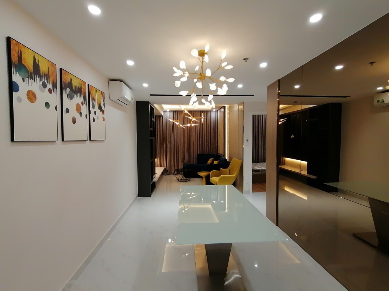 Cho Thuê MIDTOWN M5 3PN 130m2 Full Nội Thất Nhà Đẹp Giá 27 tr/th  nhà đẹp ,view thoáng mát LH 0906 385 299 (em Hà )