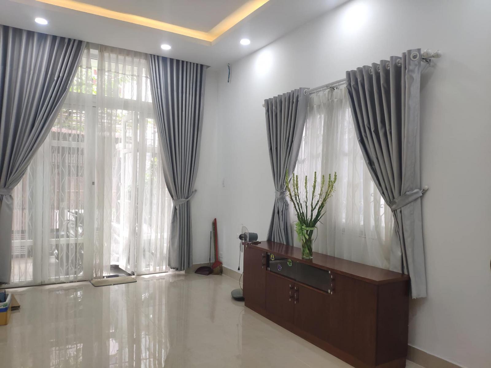 Nhà Một Đời Chủ 82m2, 3 Tầng, Hẻm Xe Tải Phan Đăng Lưu-Bình Thạnh