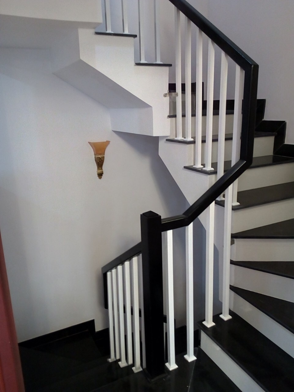 Nhà HXH đường Lê Đức Thọ, P17, DT 4,4 x 24m. 2 lầu, Giá 7,5 tỷ 
