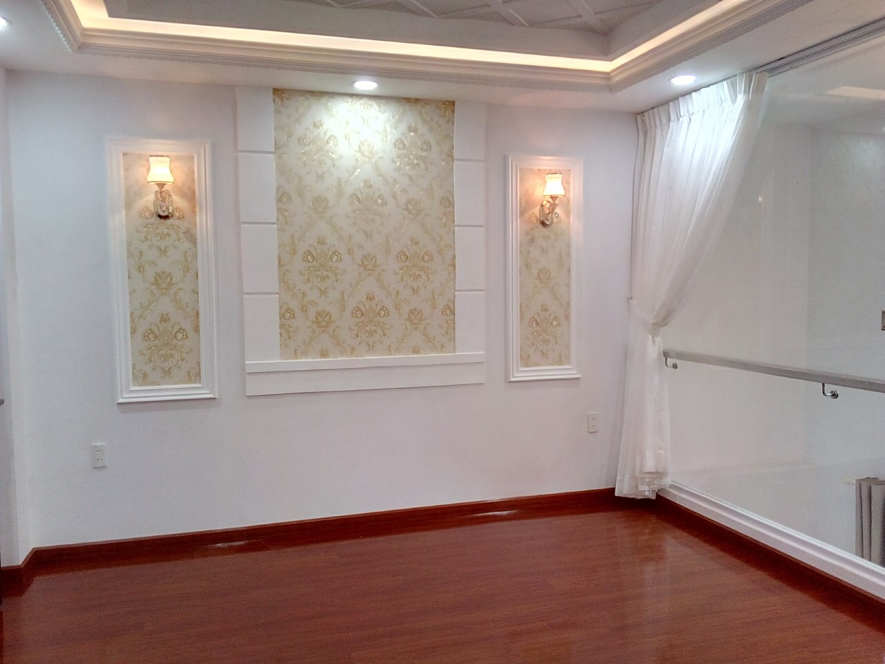 Cần bán gấp nhà HXH đường Lê Đức Thọ, P6, DT 5 x 18,5m. 3 lầu,Giá 7,8 tỷ 