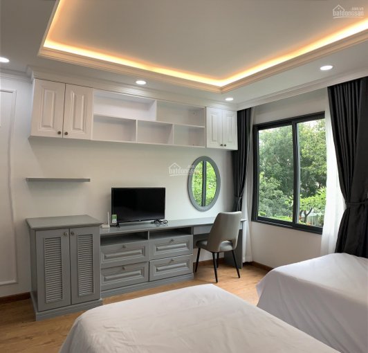 Cần bán khách sạn - căn hộ dịch vụ tại Phú Mỹ Hưng, quận 7, nhà mới đang cho thuê 200tr/tháng 69 tỷ