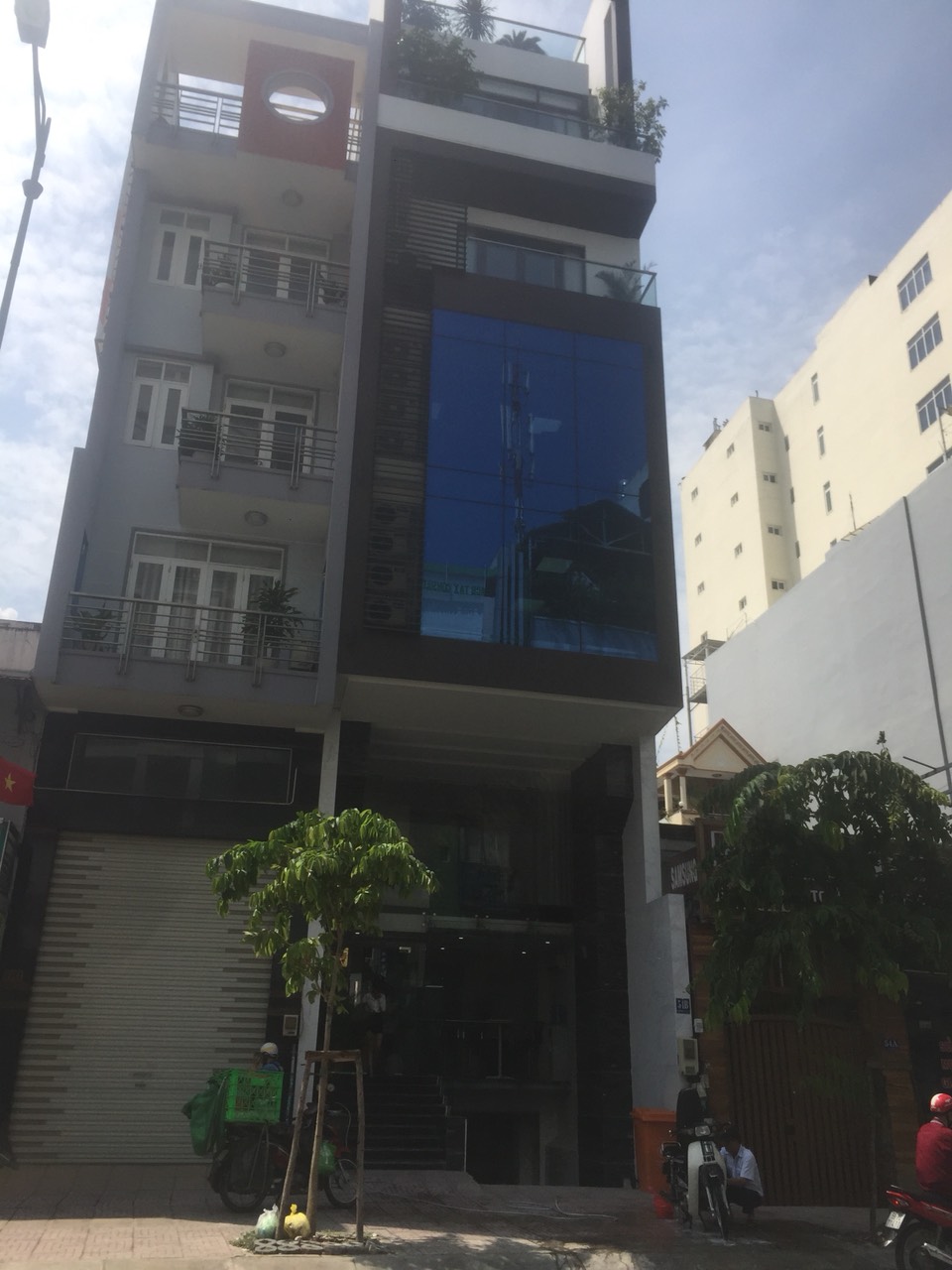 Nhà hẻm ô tô đường Lê Đức Thọ, P7, DT 4,7 x 21m. 3 lầu,Giá 8 tỷ