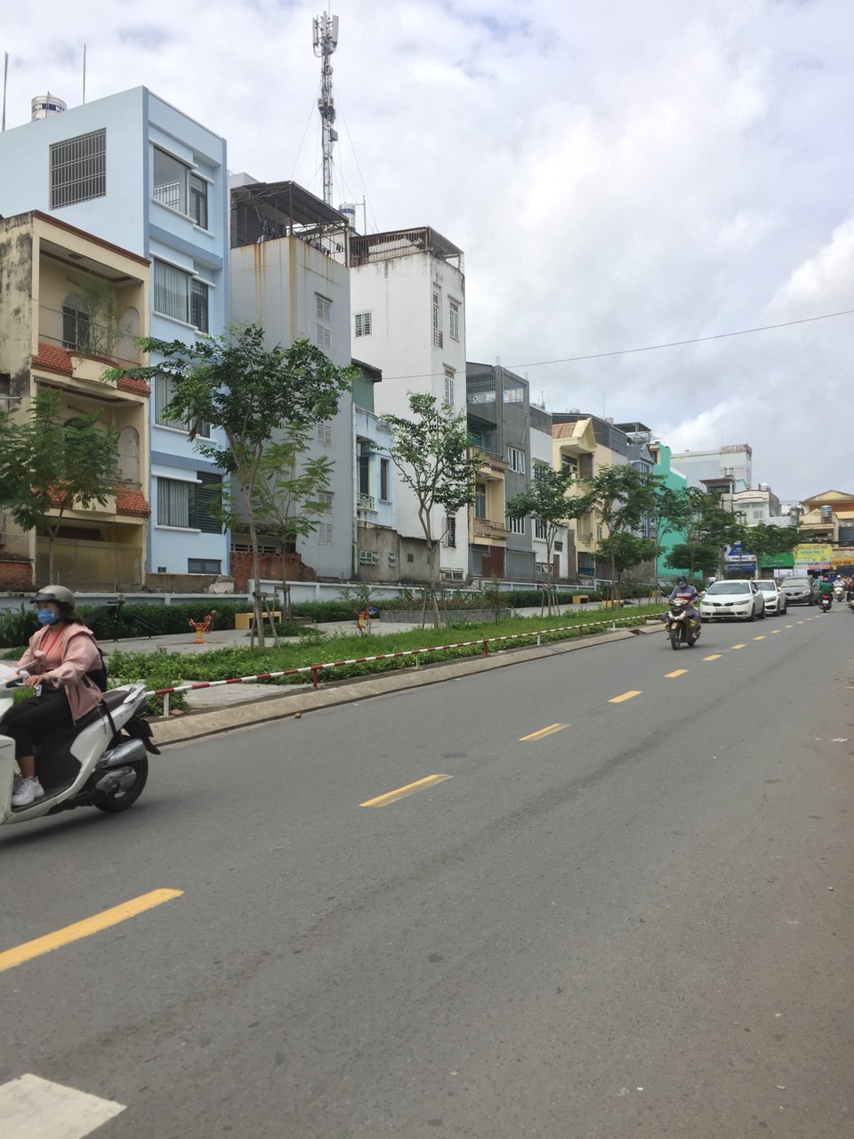 Bán nhà HXH đường Quang Trung, P10, DT 4 x 22m. 2 lầu, Giá 7,4  tỷ 