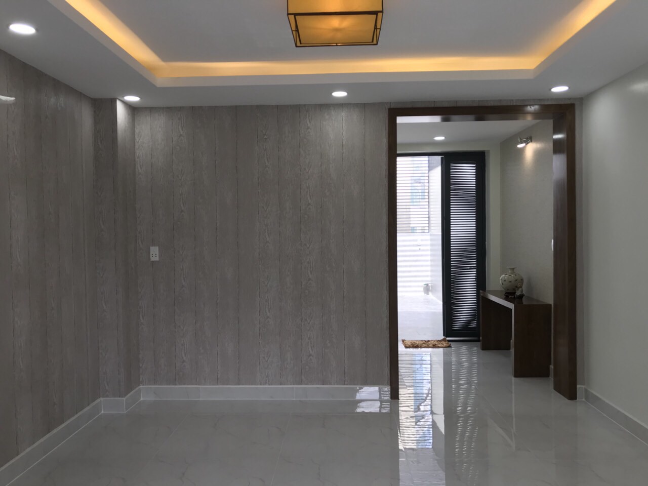 Bán nhà 51 Nguyễn Đình Chiểu Q1 (4x14)m 3 lầu 16.5 tỷ. 