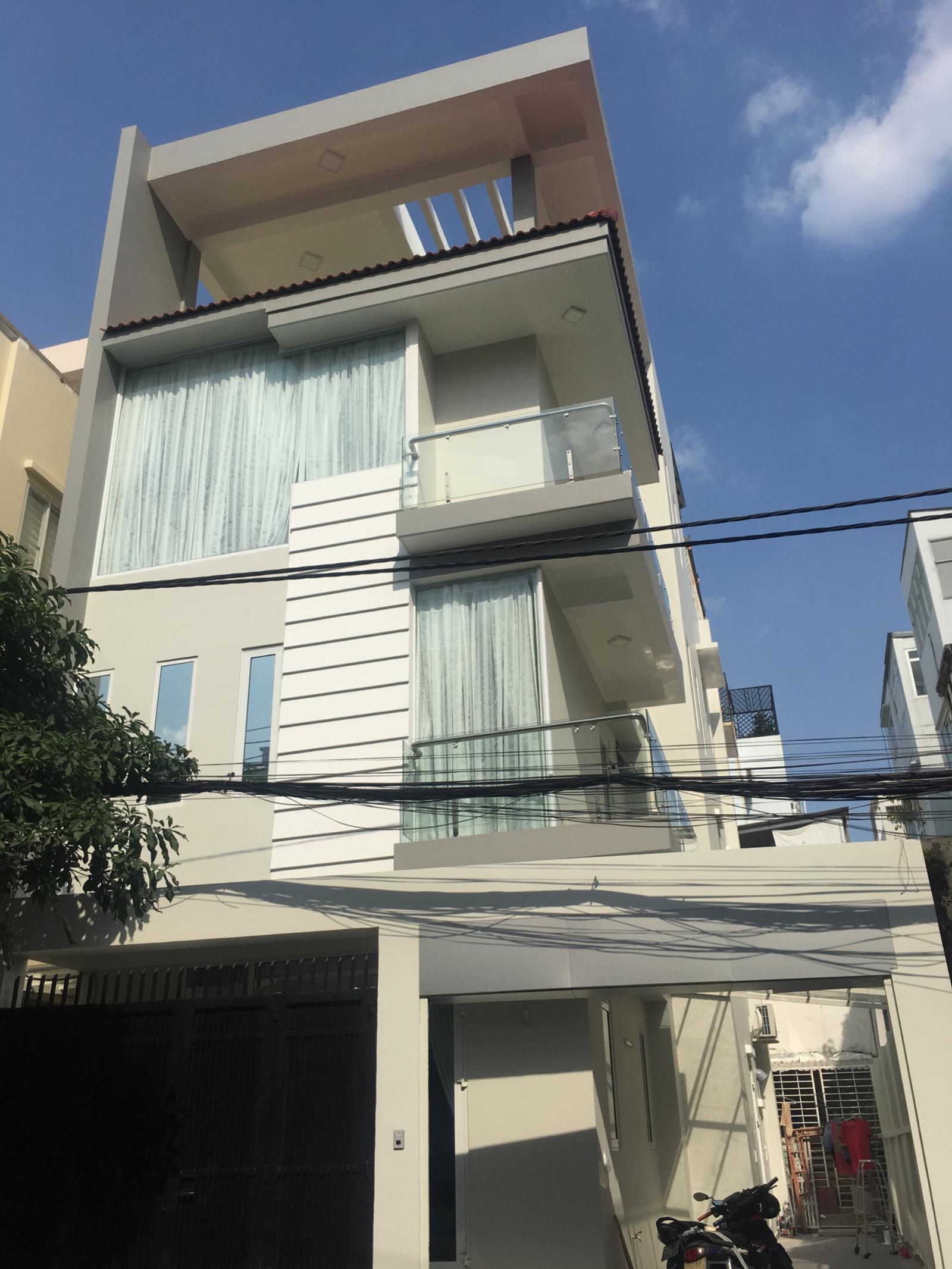 bán nhà mt hẻm 134 thành thái quận 10 dt 4,2x17 nhà 3 lầu st giá 16.5 tỷ