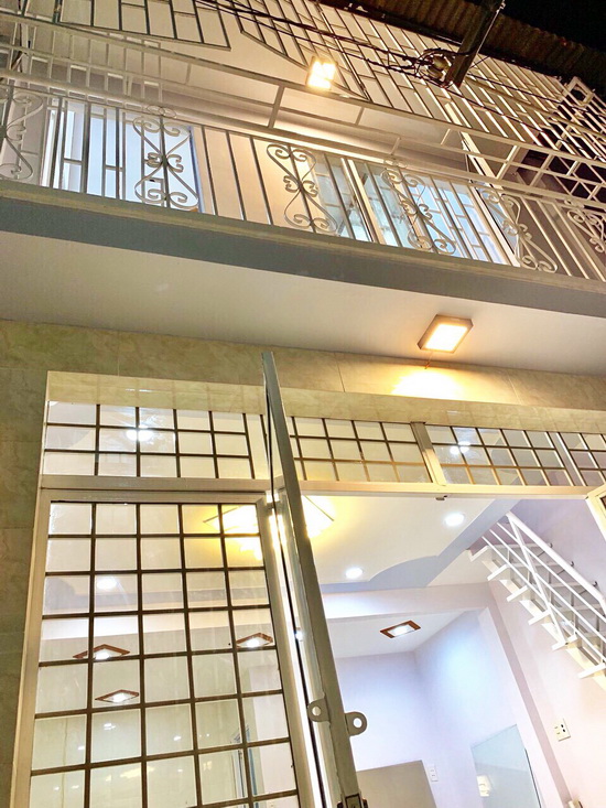 Nhà phố 1 lầu hẻm 49 Phạm Hữu Lầu, P. Phú Mỹ, Q7
