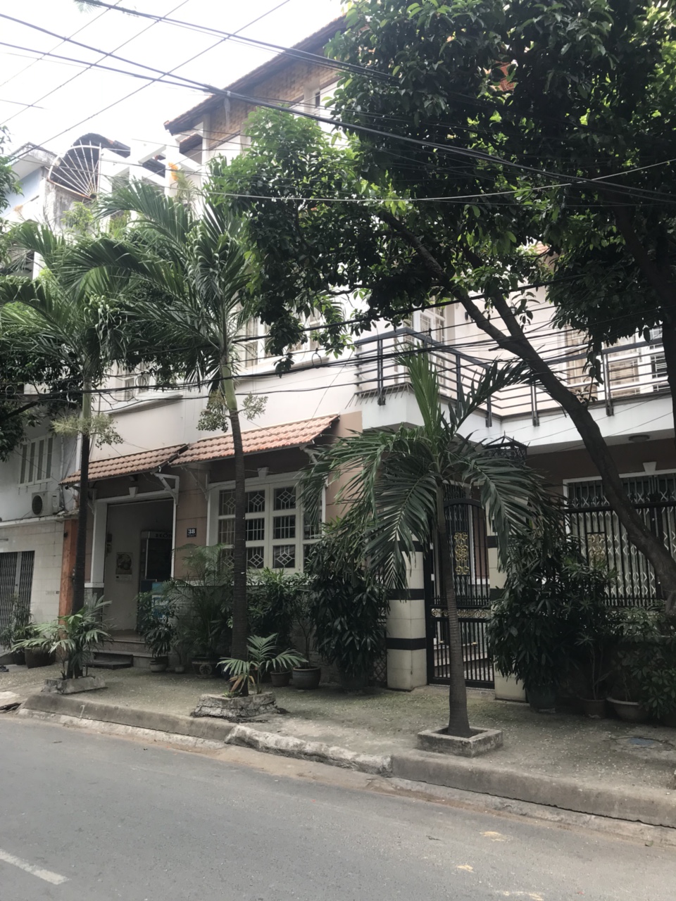 Bán nhà mặt tiền 3 Tháng 2, P.14 Q.10, DT 4.8x18m, 3 lầu, Vị trí cực đẹp, Giá 25.9 tỷ TL