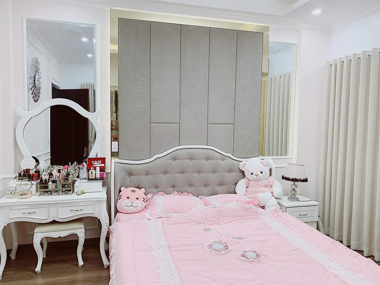 Mặt tiền Trần Văn Danh gần Hoàng Hoa Thám Quận Tân Bình: DT 4,2x22m - 4 tầng 