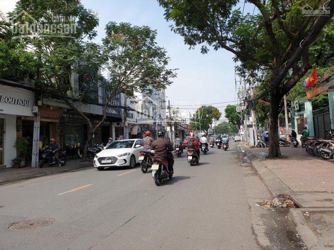 Bán nhà 2 mặt tiền đường Nguyễn Trọng Tuyển, phường 2, Tân Bình. Kinh doanh trung tâm