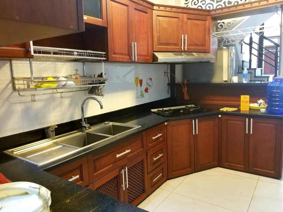 Bán Nhà Phan Đăng Lưu Giáp BT, 68m2, Giá 7,2 tỷ LH: 0903674458
