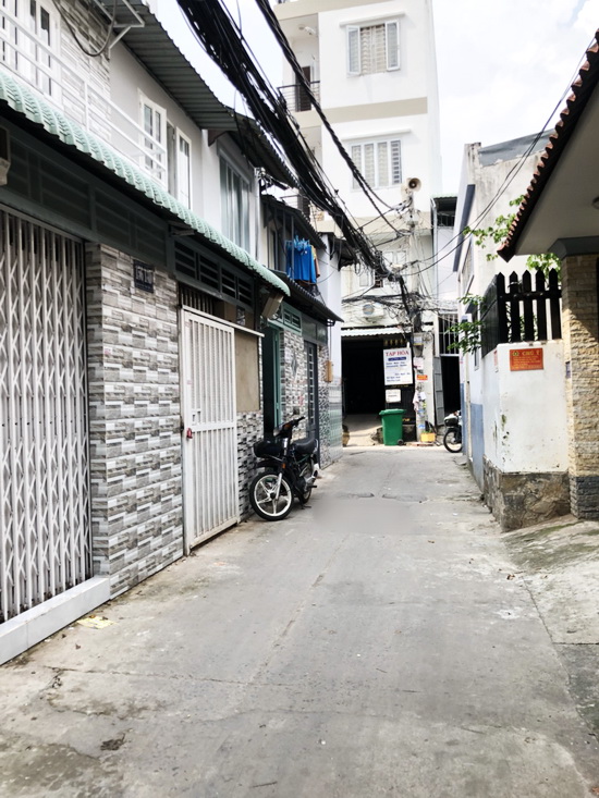 Bán gấp nhà trọ 1 lầu hẻm 156 Nguyễn Thị Thập, P. Bình Thuận, Quận 7