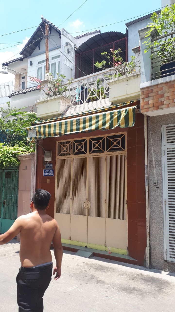 Bán nhà mặt tiền Trần Tuấn Khải, P5, Q5, DT: 4x20m, 5 lầu, thang máy, giá 18.9 tỷ TL (HĐ 70tr/th)