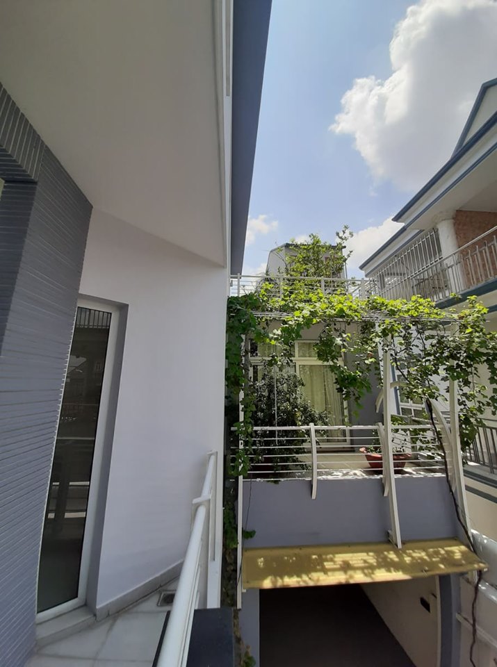 Bán nhà biệt thự, liền kề tại Đường 672, Phường Phước Long B, Quận 9, Tp.HCM diện tích 250m2 giá 22 Tỷ.