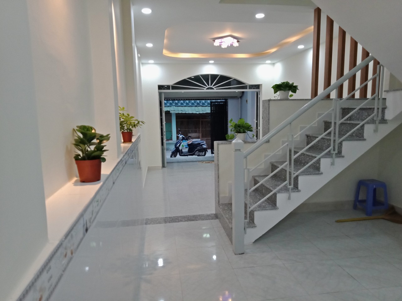 Mua bán căn nhà mới xây giá rẻ trung tâm quận Thủ Đức, phường Tam Bình