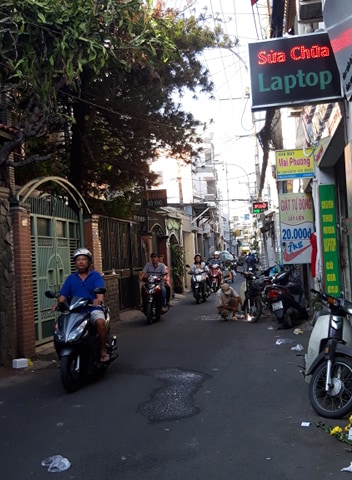 Bán Nhà MT Sơn Hưng P 12 Q.Tân Bình (4.4 x15.5),72m2 1 lầu đúc  Giá: 7.8 Tỷ