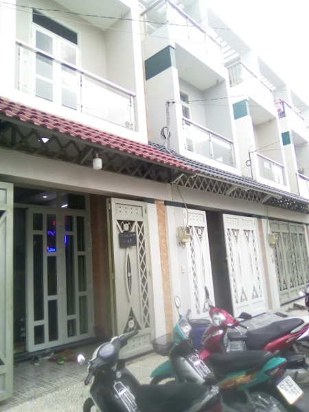 Mua bán căn nhà mới xây giá rẻ trung tâm quận Thủ Đức, phường Tam Bình.