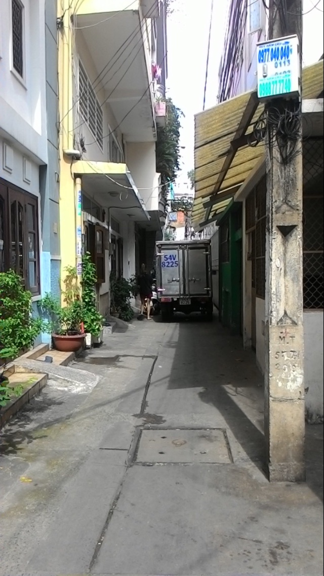 Bán Nhà HXH 6m Khu vực Kinh Doanh SPa Cách MT 15m Hẽm Trần Bình Trọng q5.
