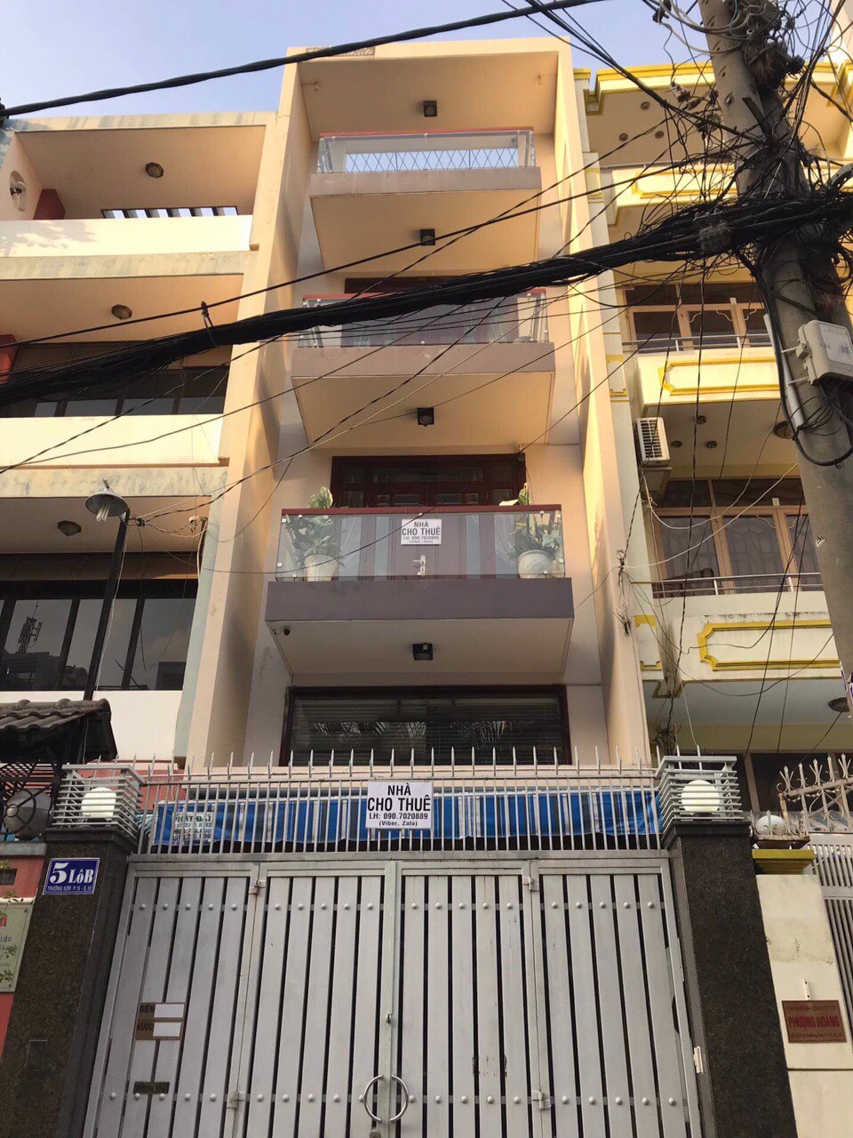 Bán nhà xóm đạo đường Bành Văn Trân, 4x14m vuông vức, 4 tầng mới đẹp giá chỉ 9.6 tỷ