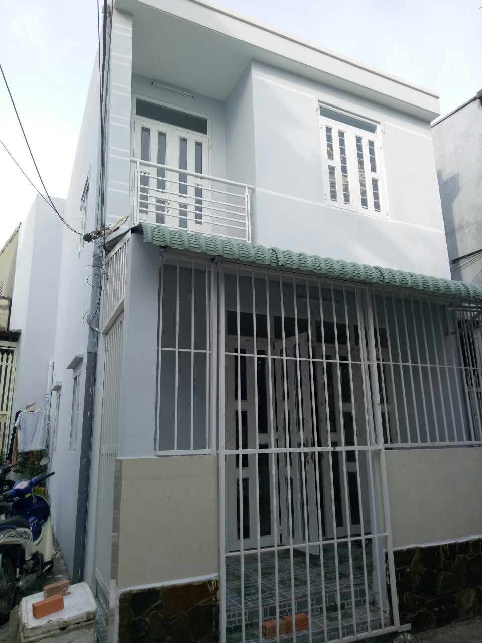 Bán nhà đường 8 Tăng Nhơn Phú A, Q9 Giá 2.7 tỷ