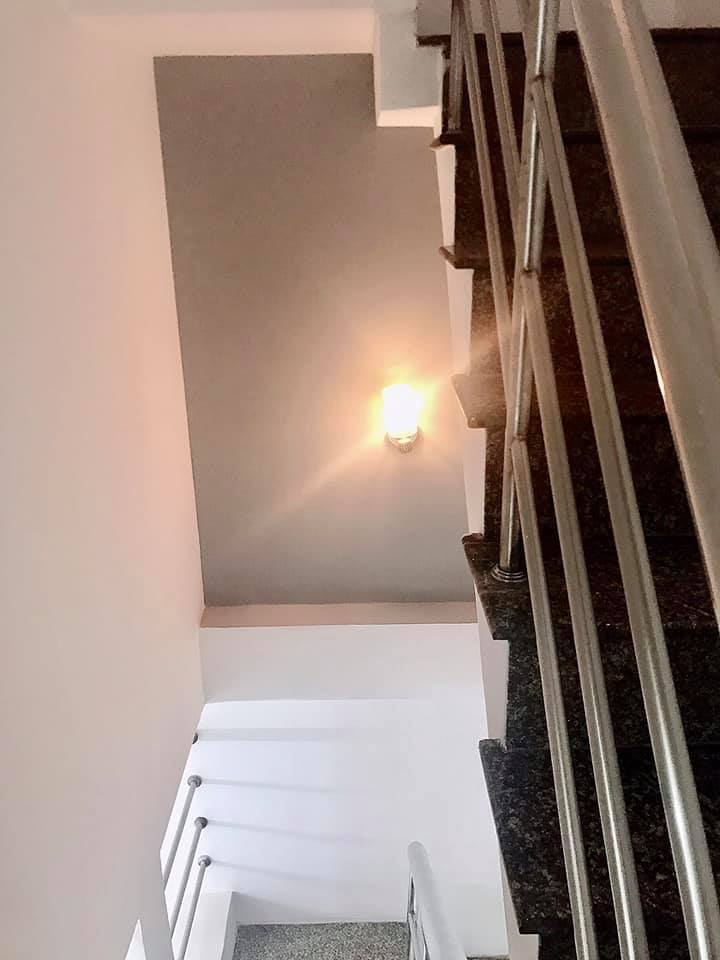 Bán Nhà Điện Biên Phủ, 33m2, 4 Tầng Giá 4 tỷ 950, Sổ vuông Đẹp