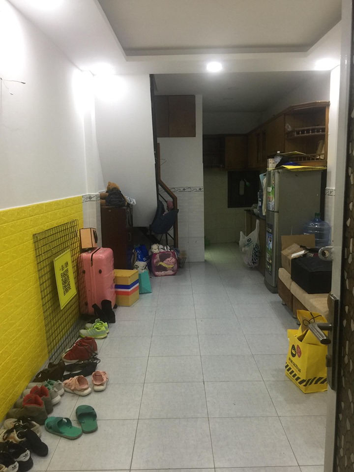 Gấp gấp NHÀ NGAY TRUNG tâm q1 24m2 giá chỉ 2.9 tỷ.
