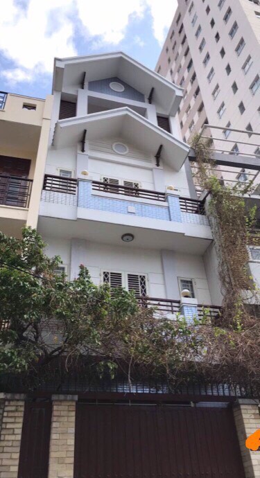 Bán gấp Căn hộ dịch vụ cực đẹp đường Võ Thị Sáu, Phường Tân Định, Quận 1, Giá 29 tỷ. HĐT 120 triệu/ tháng.