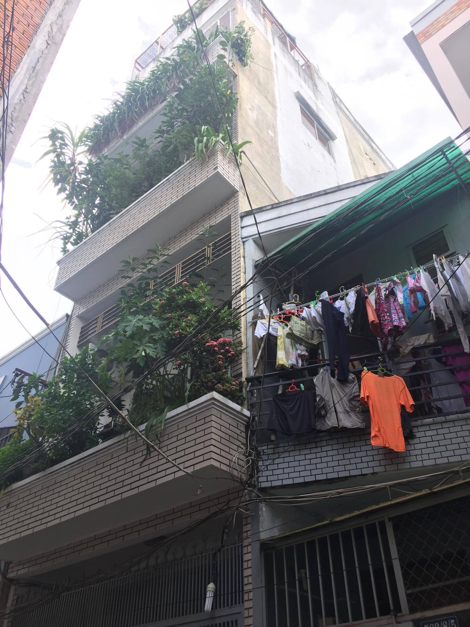 Bán nhà mặt tiền Thành Thái, Q10, DT: 4,2x17m, Giá Chỉ 26 tỷ