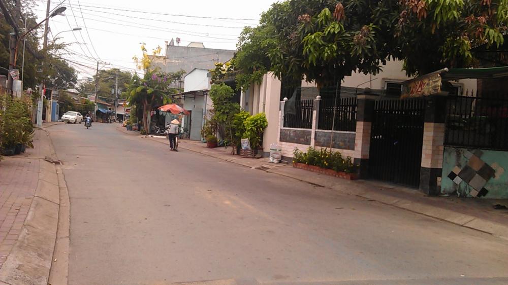 Bán nhà mặt tiền đường Tăng Nhơn Phú Phước long B quận 9