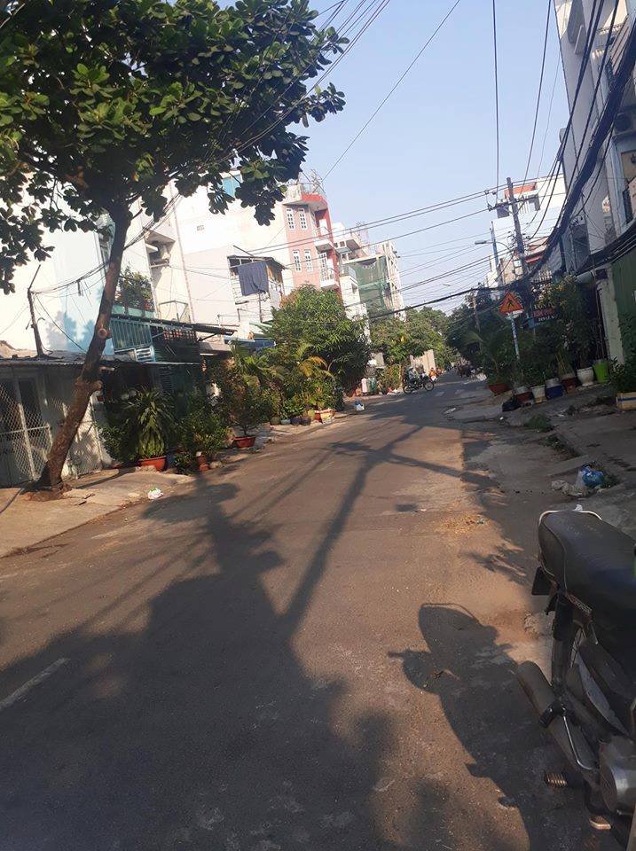 Bán nhà MTNB Lê Sao. p.Phú Thạnh. dt 3,54x16m. 1 lầu. Giá 5,6 tỷ