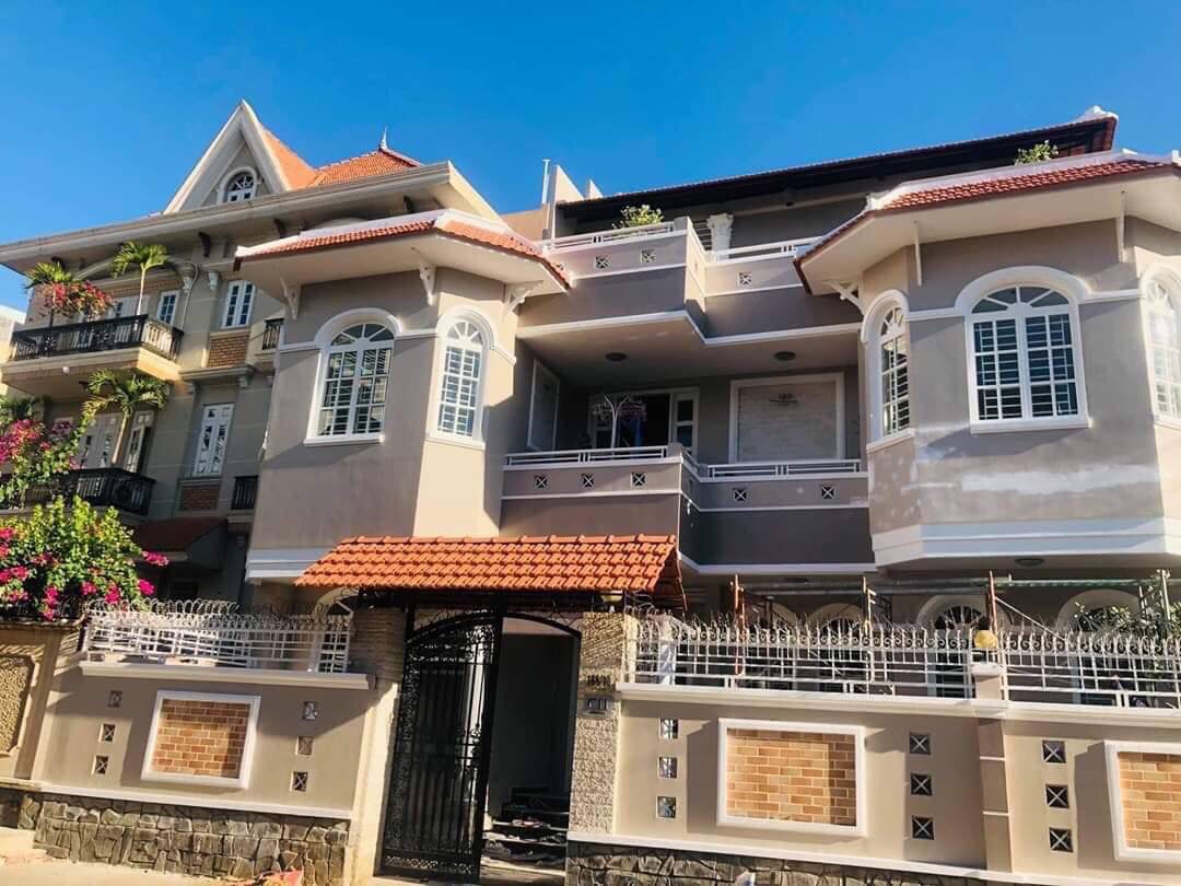 Bán nhà mặt tiền Sương Nguyệt Ánh, Quận 1, 22mx42m - nở hậu 39m, TDT: 1339m2