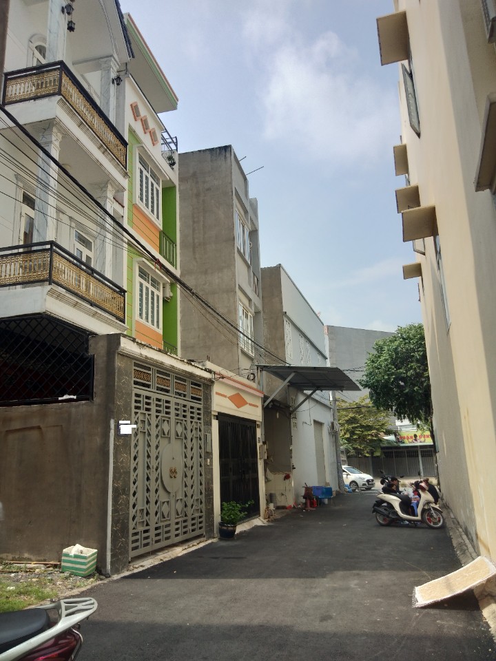 Bán nhà 1T2L đẹp HXH đường Làng Tăng Phú TNPA Q9 . giá : 4,8 tỷ 