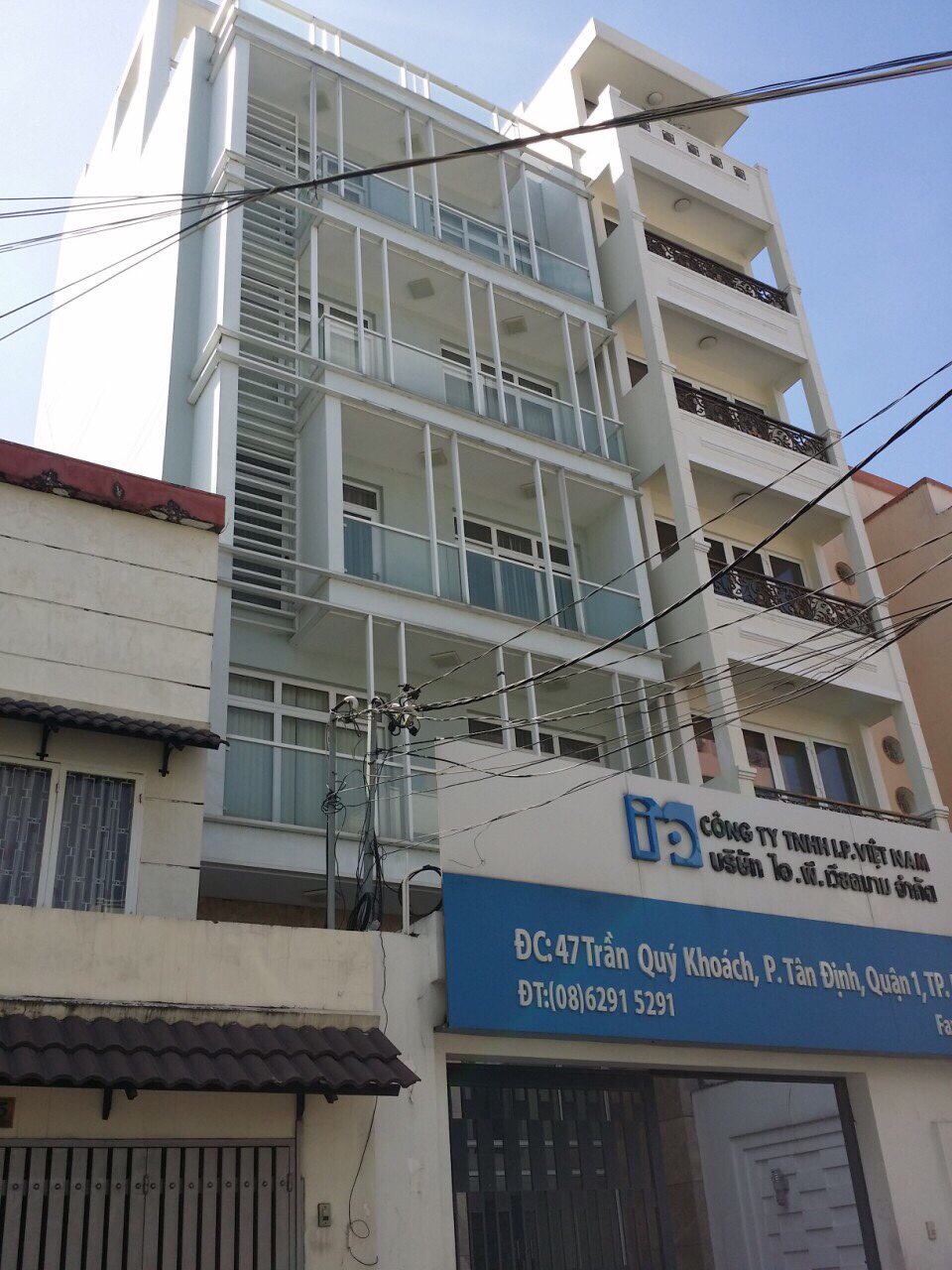 HÀNG THƠM CHỦ NHÀ CẦN BÁN GẤP HXH CMT8 Quận 10 cách CHỢ BẾN THÀNH 1,5 KM --- 18 tỷ