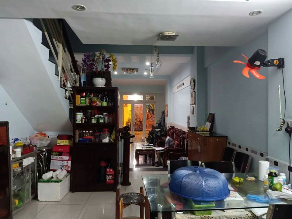 Bán Nhà Sát Sân Bay Tân Sơn Nhất, DTXD60m2, Nhà 1 Đời Chủ 