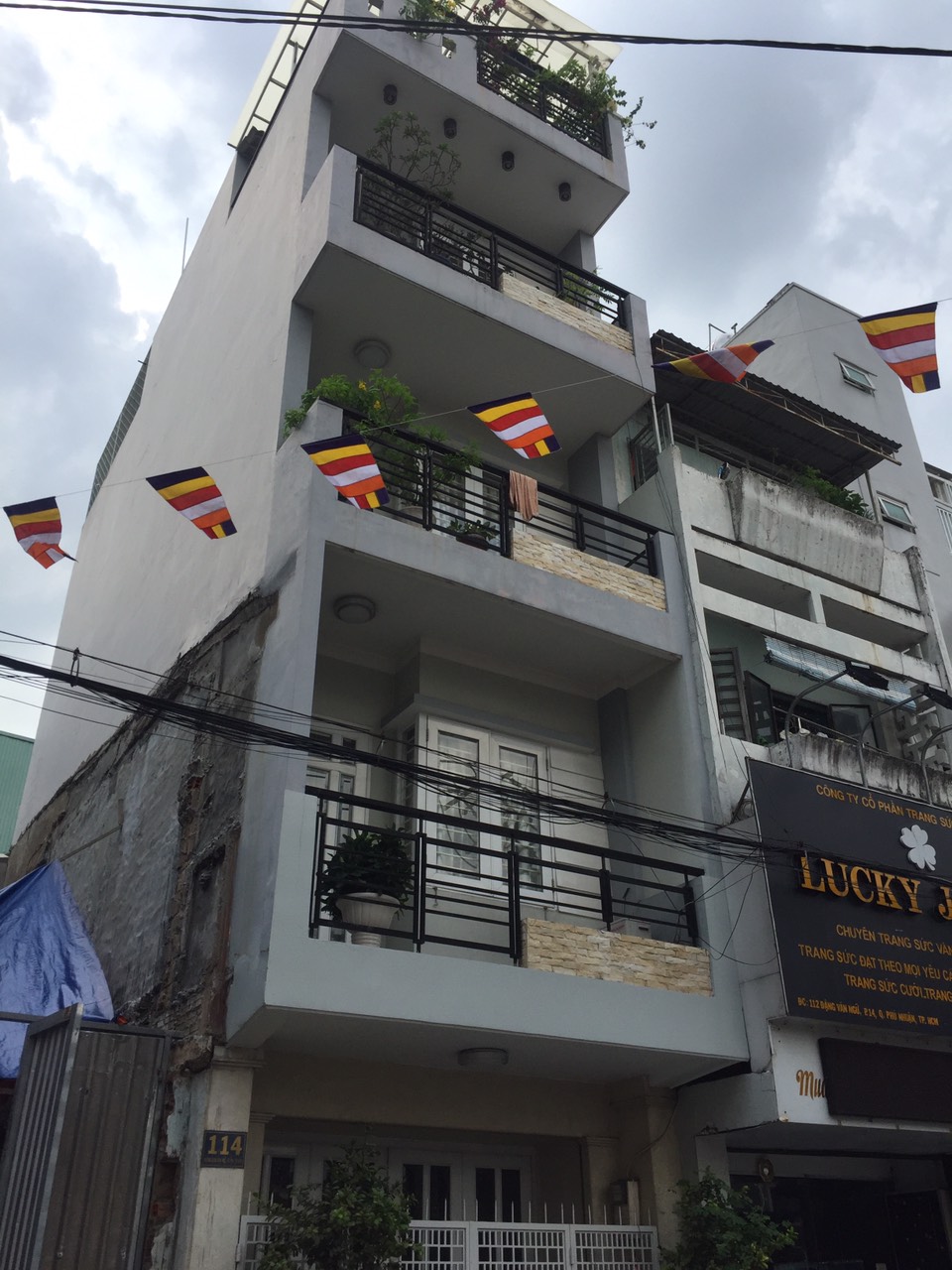Bán nhà 5 tầng đường Nguyễn Thái Bình, 4 x 14m, cách mặt tiền 50m 