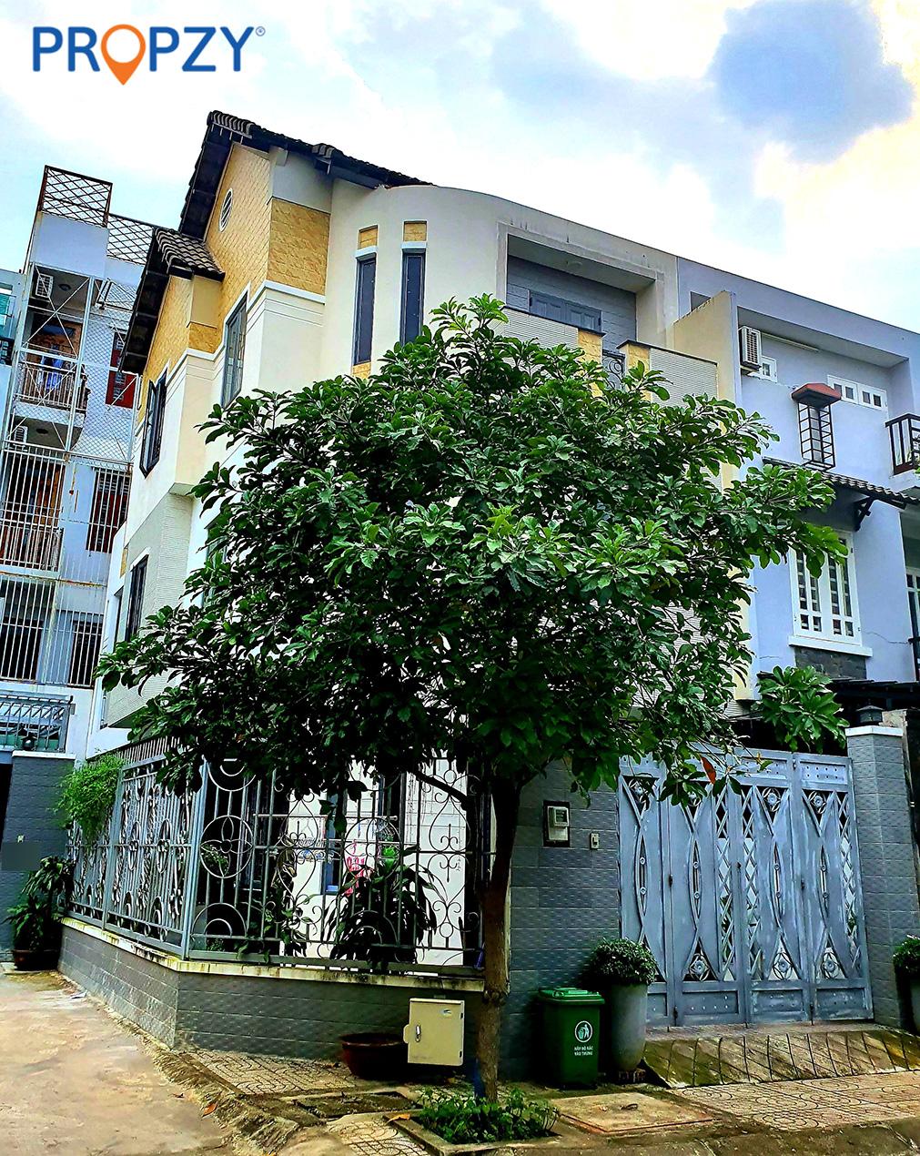 Bán nhà 2 mặt hẻm Bình Hưng Hòa, Bình Tân, gần Trường tiểu học Lê Trọng Tấn