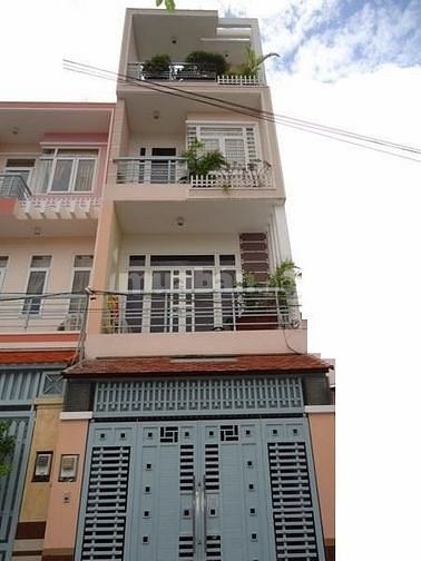 Định cư bán gấp nhà hẻm 8m, 2 mặt tiền Nguyễn Trãi, Q5, DT: 4.2x17m giá: 11.5 tỷ