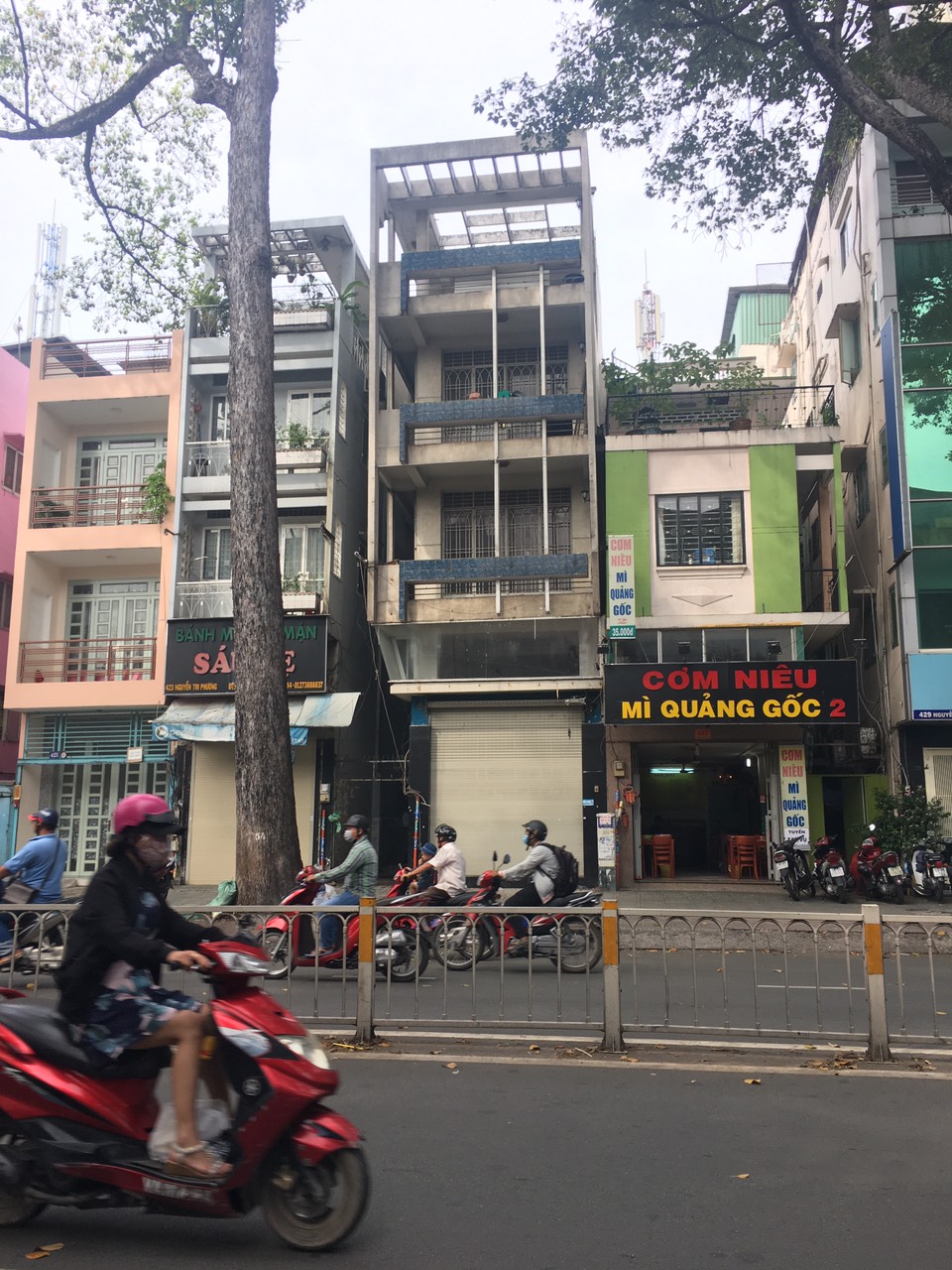 Bán nhà mặt tiền Nguyễn Đức Thuận P13 diện tích 4,5m x 19m vị trí đắc địa