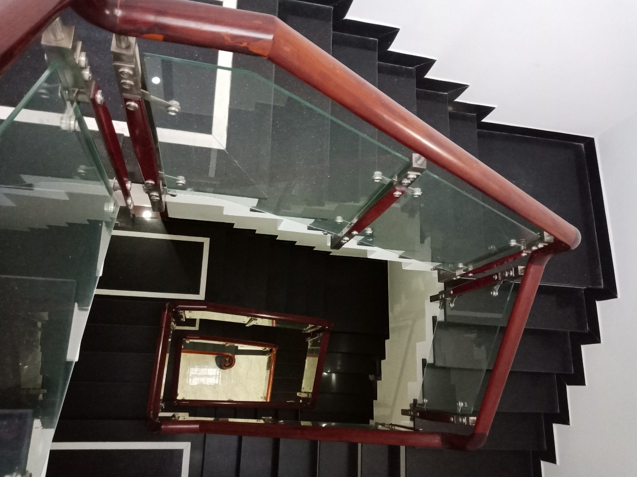 Bán nhà hẻm 197 đường Thống Nhất, P.11 , Gò vấp, DT: 68m2 giá 7,7 tỷ
