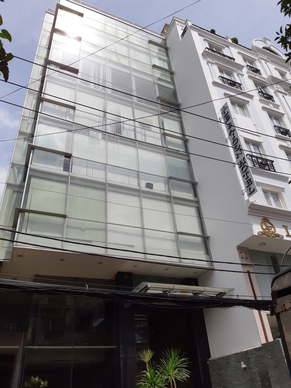 Cho Thuê Khách Sạn Green Suites Cống Quỳnh, Quận 1. DT 7x17m Giá 150tr/Th