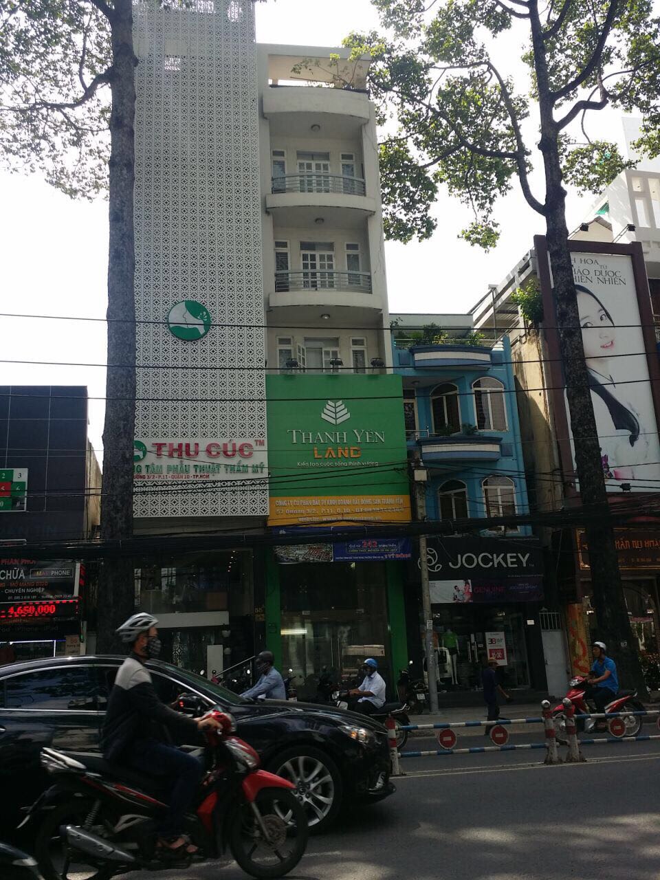 Cần bán nhà mặt tiền Cao Bá Nhạ, P.NCT, Quận 1. 4,4  14,8 nở hậu 6,65. Công nhận 65m2, 30.5 tỷ 