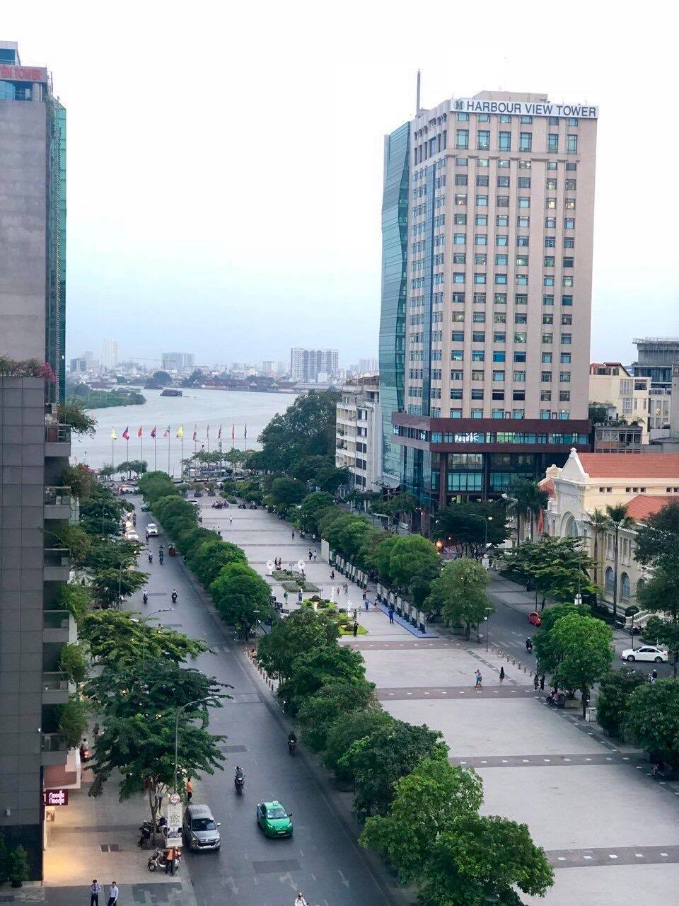 Bán tòa nhà Nguyễn Trãi, Q1. DT: 6.8x9m, 6 tầng, HĐ 5000usd, giá 35 tỷ 