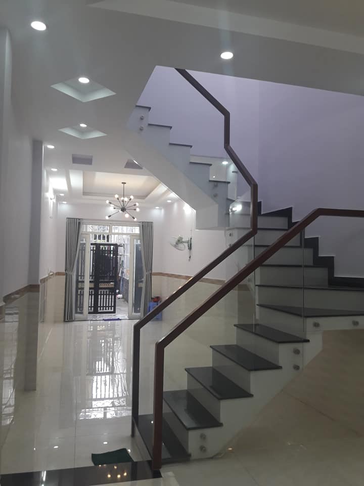 Nhà Hòa Hưng, 4,1 x 13, HXH, trệt 1 lầu Giá 4,6 tỷ TL