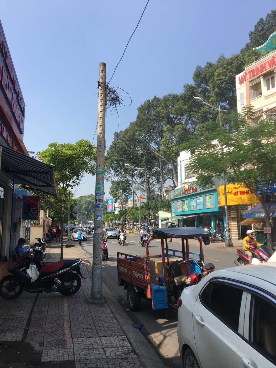 Bán building Quận 1 đường Trần Hưng Đạo hầm 7L thang máy giá 140 tỷ, 8.4mx21m 0908525968
