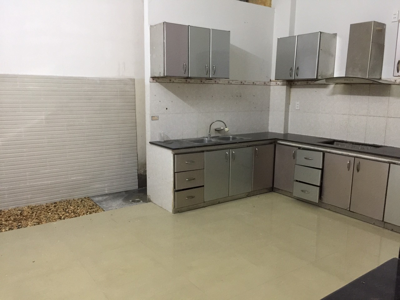 BÁN NHÀ 2MT LÝ CHÍNH THẮNG Q.3, DT: 3.8x17M, 3 LẦU. GIÁ: 23.5 TỶ 0908525968