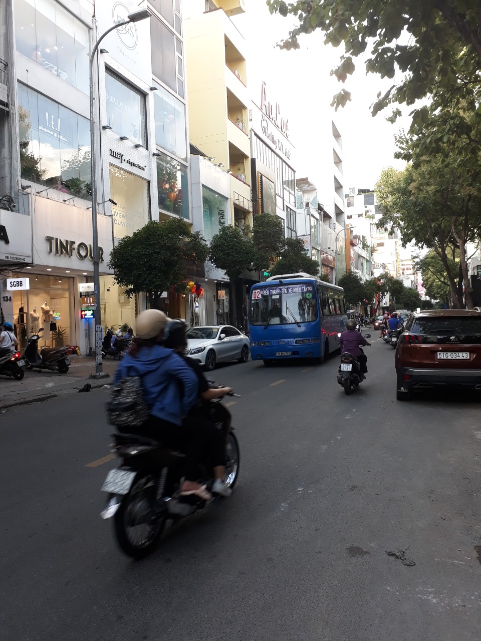 Bán Nhà Rẻ Nhất Khu Vực .HXH Trần Bình Trọng DT 3.6 X13m Nở Hậu 6.5m q10 giá 7.5 tỷ .