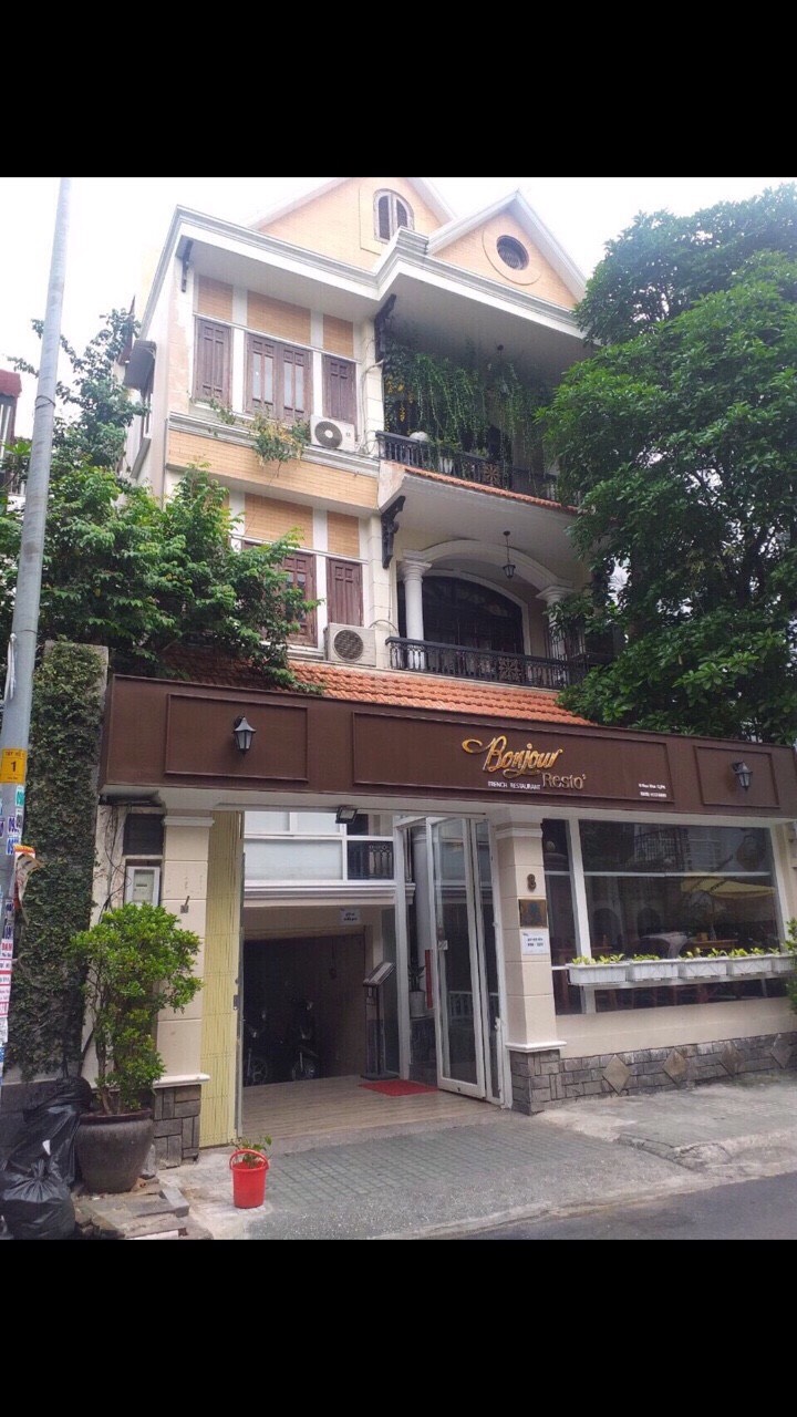 Bán nhà 6 tầng ngay ngã 3 Phạm Ngọc Thạch & Võ Thị Sáu, Q3, doanh thu 7.000$/tháng, giá 24 tỷ