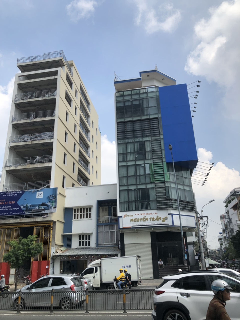 Bán nhà góc 2 mặt tiền Nguyễn Bỉnh Khiêm, DT 98m vuông, Q.1, 1 trệt 5 lầu, cho giá 40 tỷ