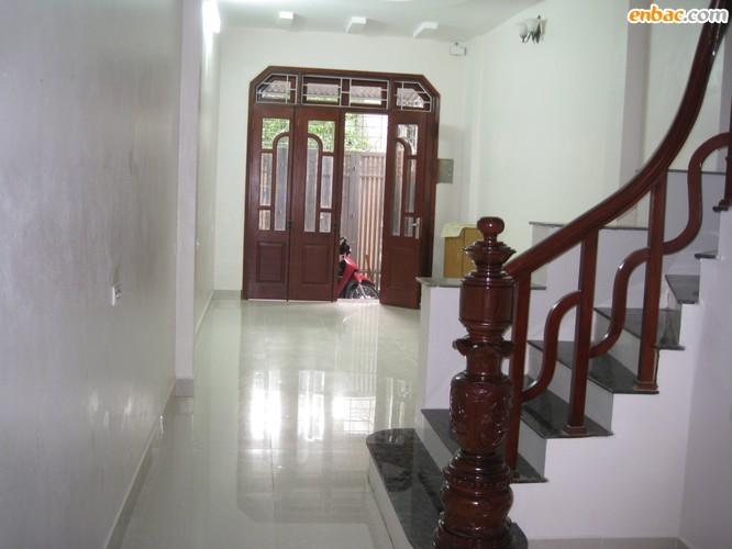 Hẻm 384 Cộng Hòa, P13, Q.Tân Bình, đất 4.5 x 15, giá 11 tỷ