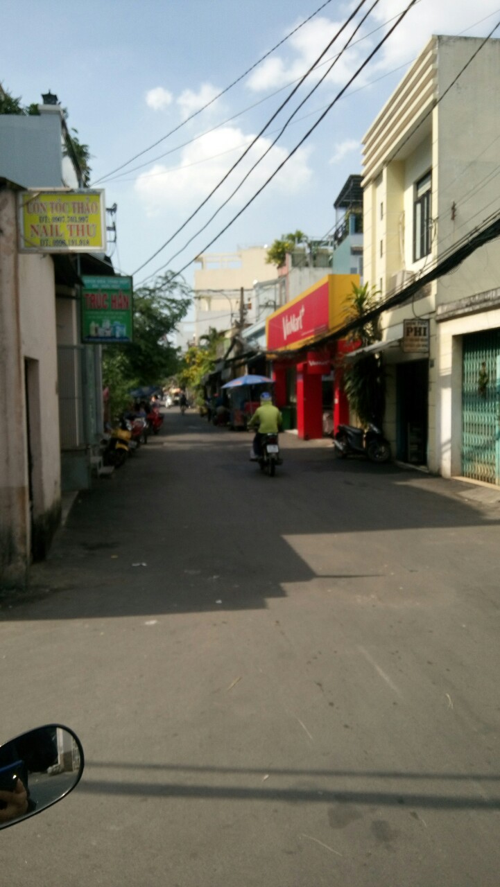 Bán gấp nhà hẻm xe tải góc 2 mặt tiền, 336 đường Nguyễn Văn Luông, Q.6, DT:3.5x18m, giá chỉ 6.5 TL