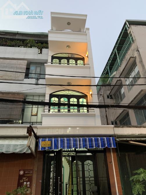 Bán nhà đường Nguyễn Duy Dương cần bán giá sốc căn nhà 46m2 giá 6.6tỷ  Quận10		